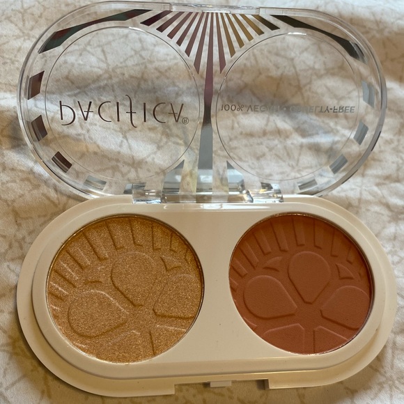 Highlighter & Blush from PACIFIA COSMETICS - Picture 6 of 6
